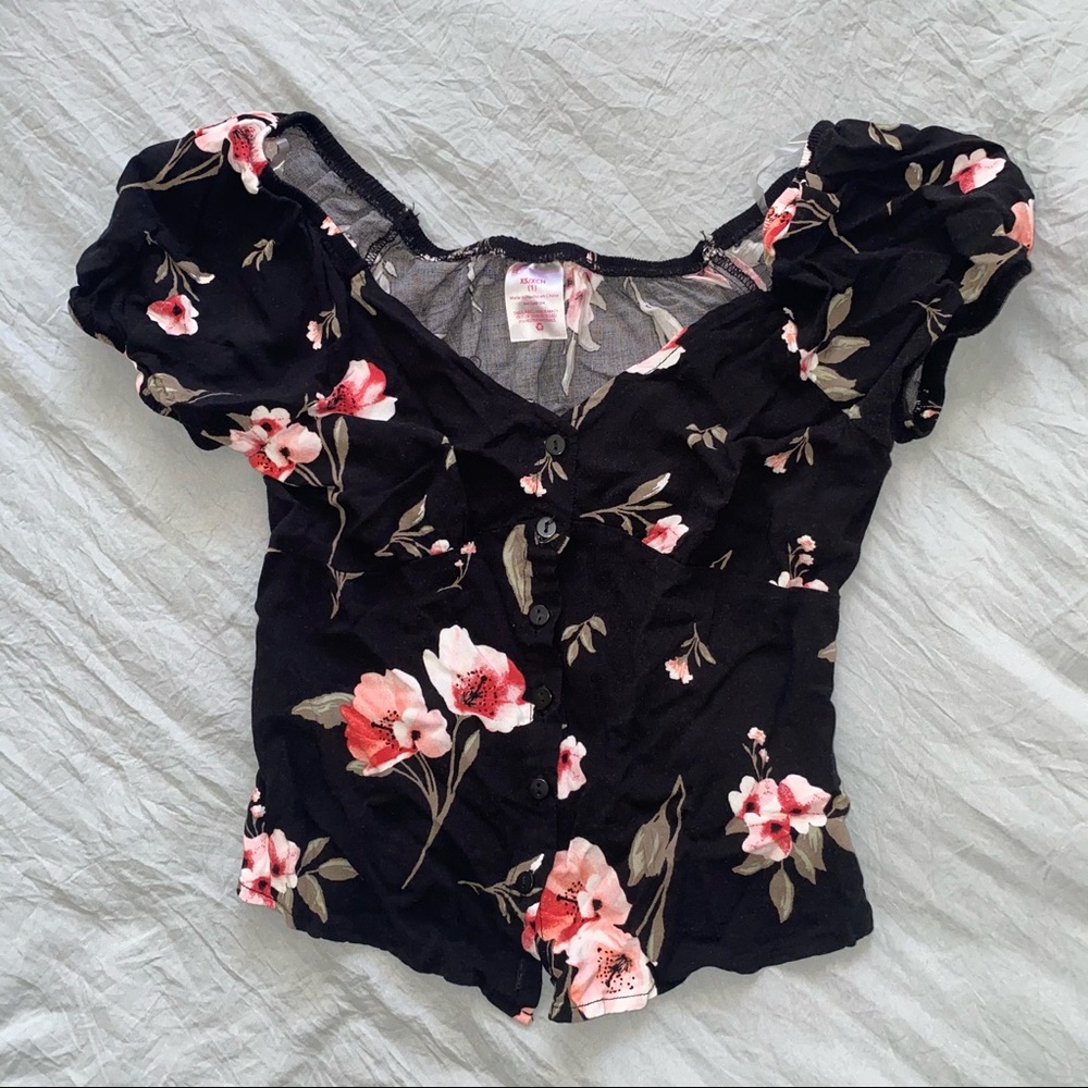 floral blouse